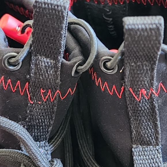 John Geiger 002 Red Thread Black Sneakers - Picture 8 of 9